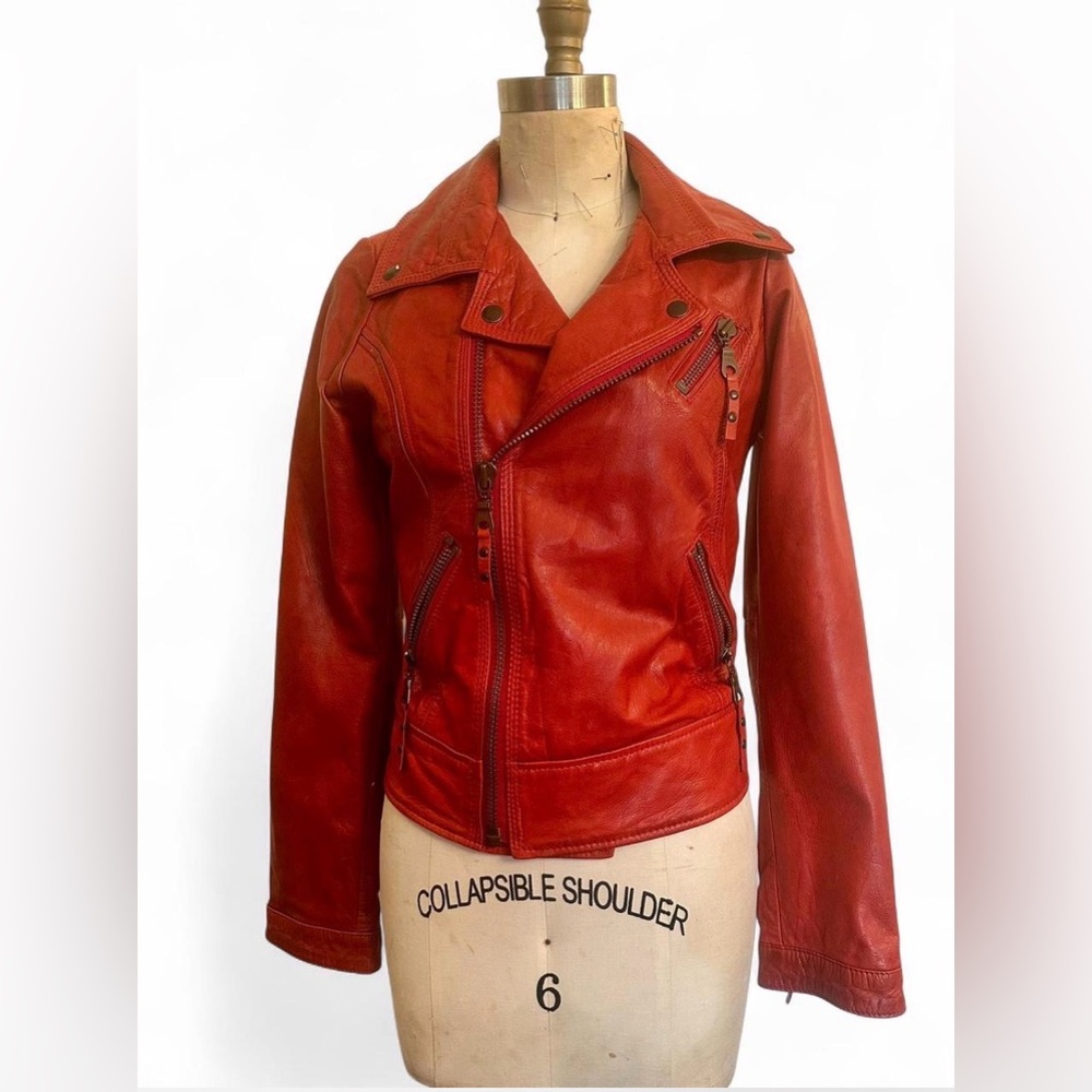 Vintage Dark Red leather motorcycle biker jacket with zipper detail fitted Xs